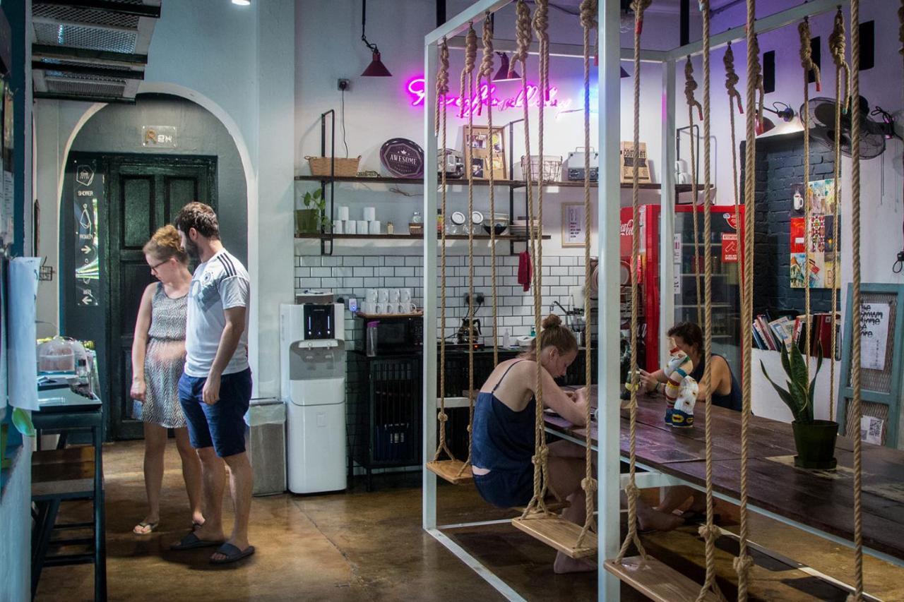 The Brownstone Hostel & Space Ipoh Esterno foto