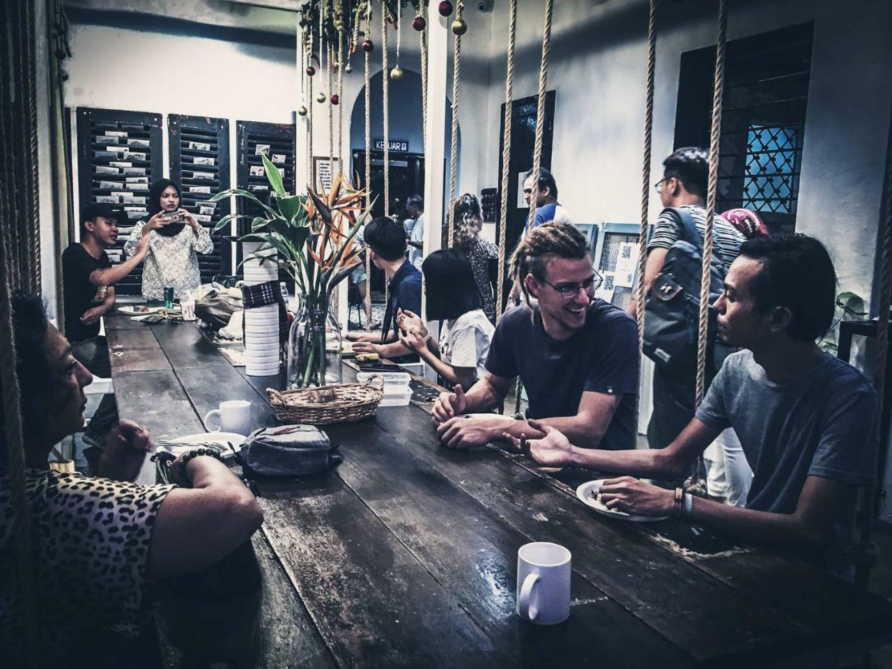 The Brownstone Hostel & Space Ipoh Esterno foto